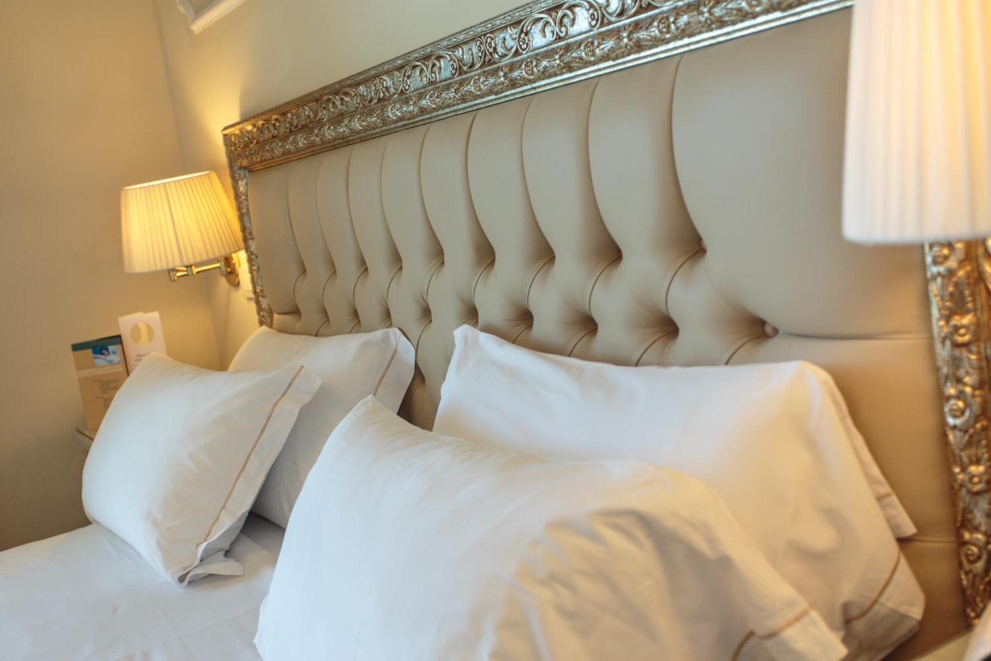 Comfort Double or Twin Room Lateral Sea View,158034207:JPEG