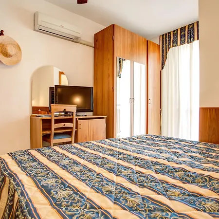 Hotel Genzianella-3